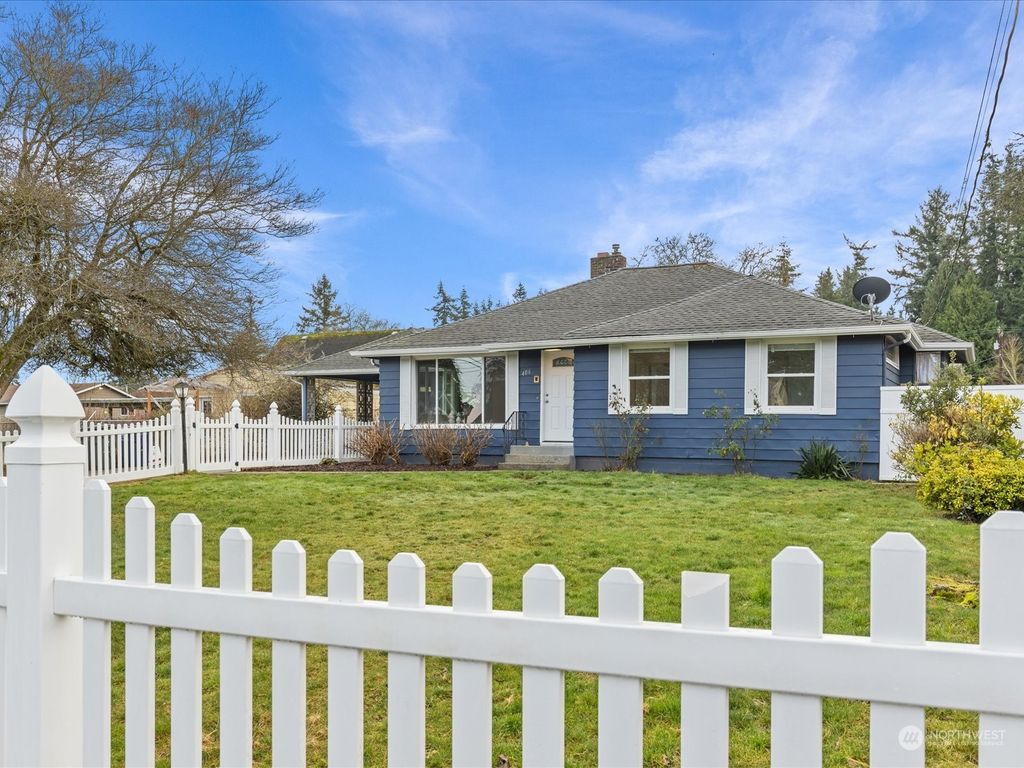 Photo of 406 Pecks Drive, Everett, WA 98203 (MLS # 2322619)