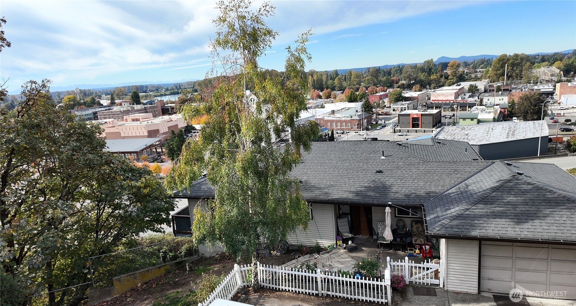 303 S 5th Street