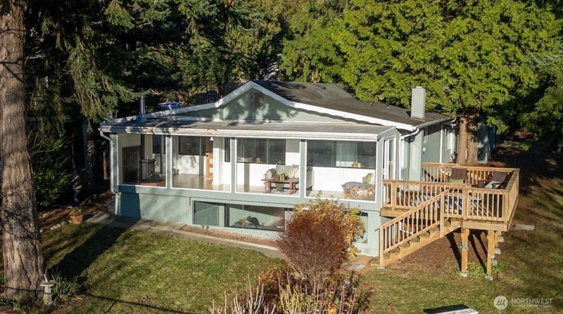 2553 Mackenzie Road