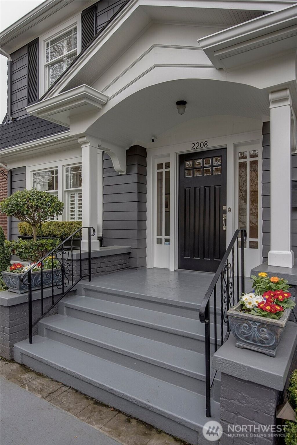 Photo of 2208 Bigelow Avenue N, Seattle, WA 98109 (MLS # 2340700)