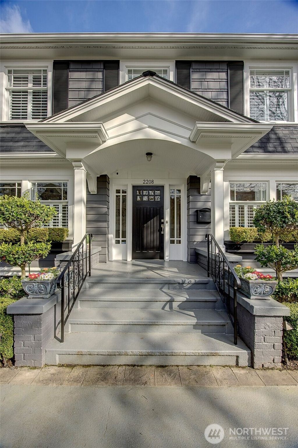Photo of 2208 Bigelow Avenue N, Seattle, WA 98109 (MLS # 2340700)