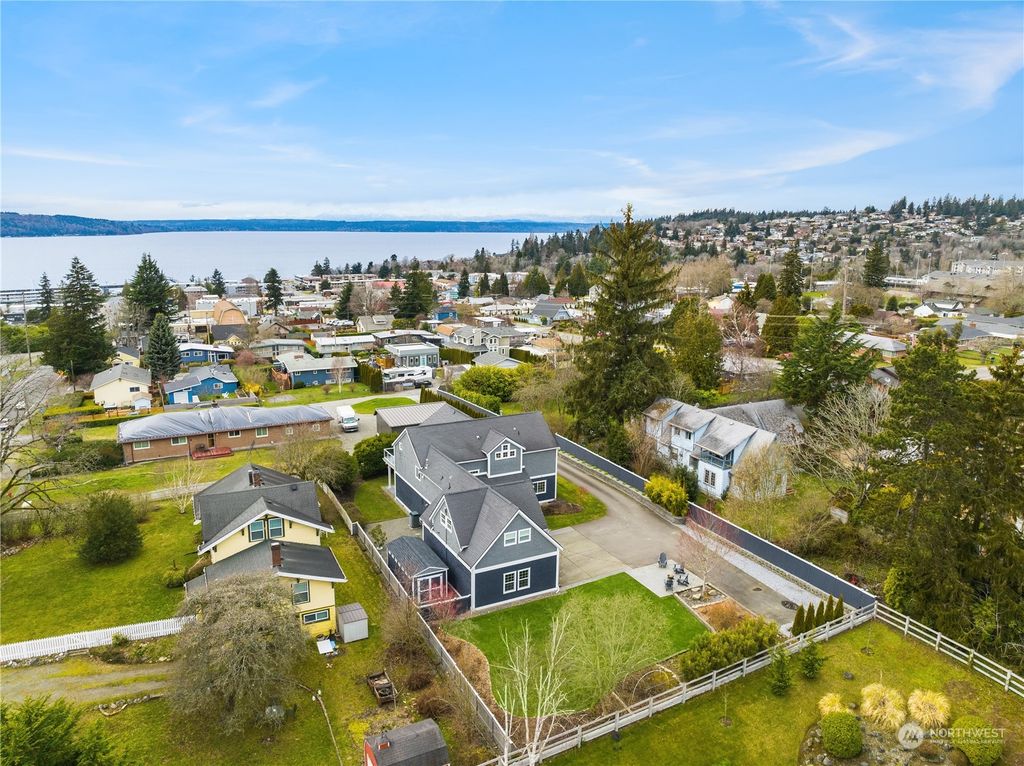 Photo of 22224 10th Place S, Des Moines, WA 98198 (MLS # 2041826)