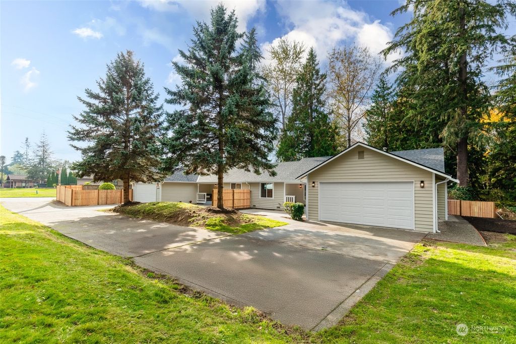 Photo of 2409 180th Street SE, Bothell, WA 98012 (MLS # 2304189)
