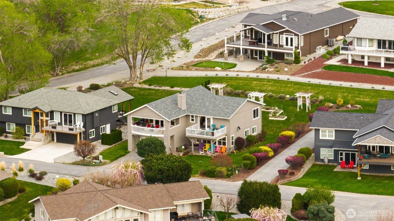 207 Manson View Drive