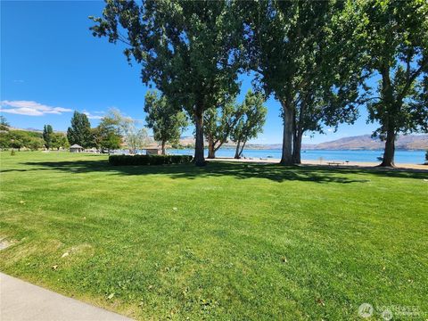 1 Beach 542-C Manson WA 98831