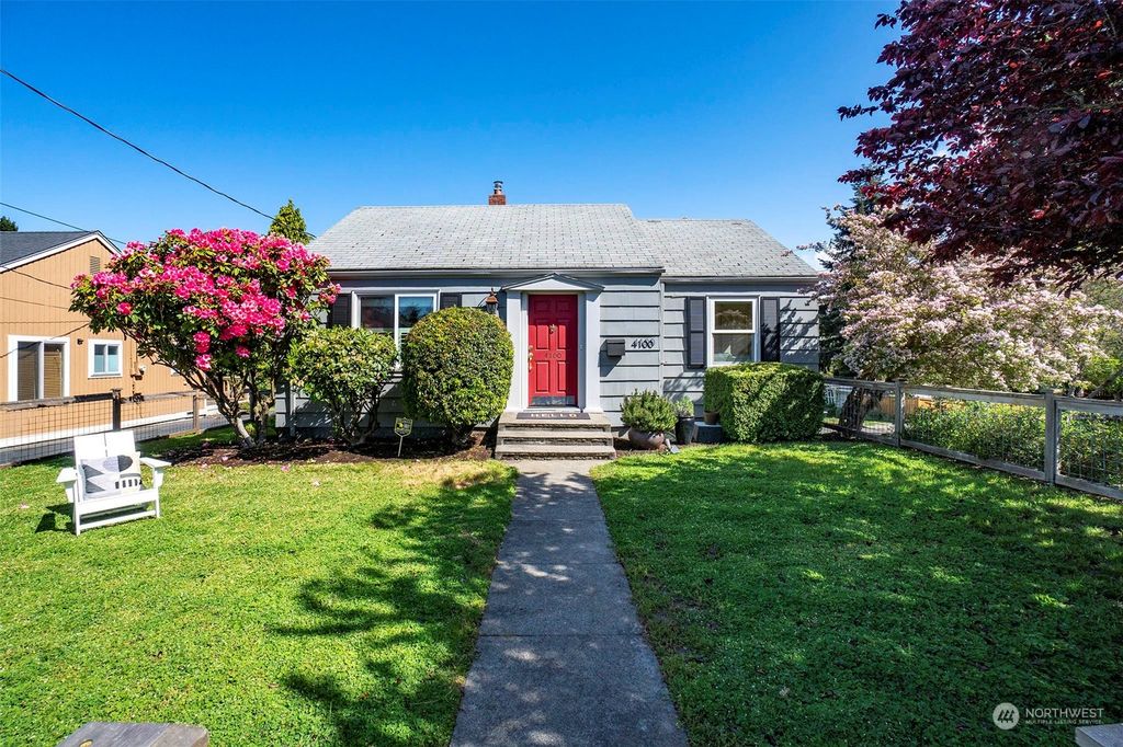 Photo of 4100 SW Ida Street, Seattle, WA 98136 (MLS # 2240950)