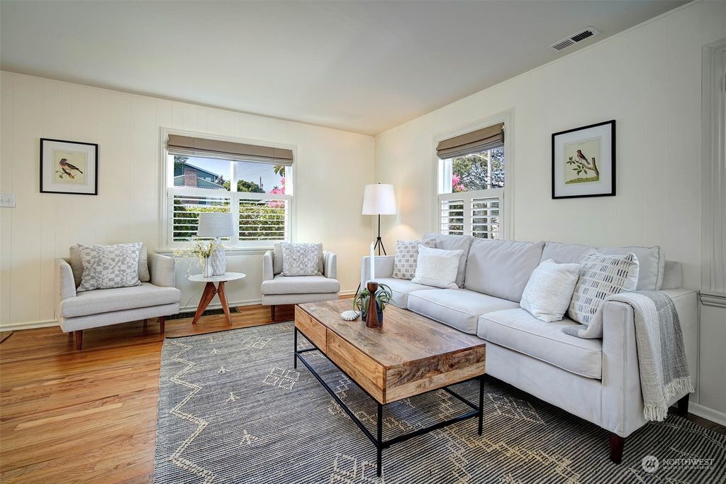 Photo of 4100 SW Ida Street, Seattle, WA 98136 (MLS # 2240950)