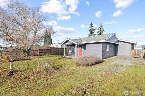 Photo of 436 W Alder Street, Sequim, WA 98382 (MLS # 2466509)
