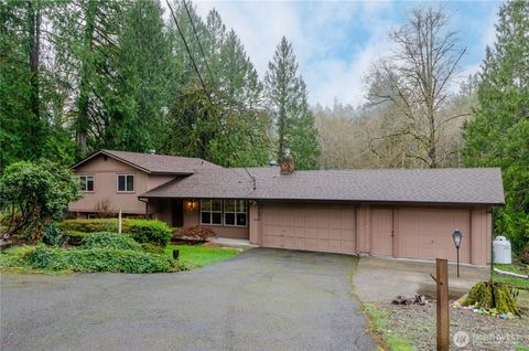 6696 Crest Drive SE Port Orchard WA 98367