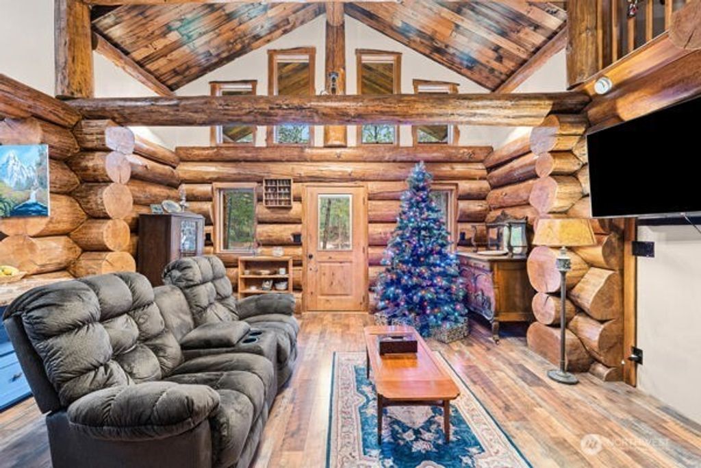 Photo of 59 Siochanta Drive, Kettle Falls, WA 99141 (MLS # 2463779)