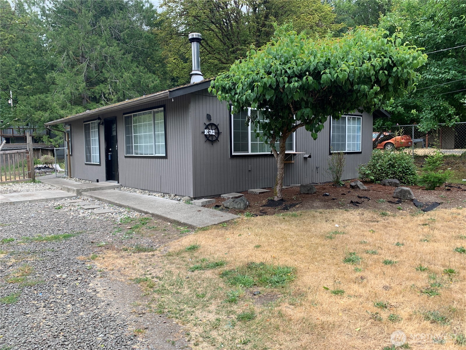 31 E Sand Hill Lane
