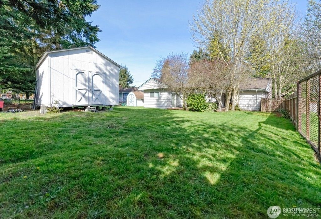 Photo of 10221 132nd Avenue NE, Kirkland, WA 98033 (MLS # 2499741)