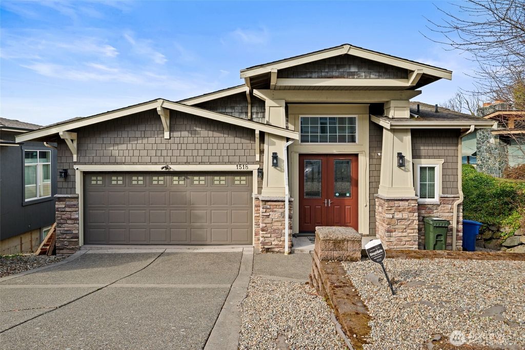 Photo of 1518 S 5th Place, Renton, WA 98057 (MLS # 2560430)