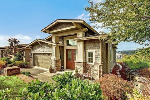 Photo of 1518 S 5th Place, Renton, WA 98057 (MLS # 2560430)
