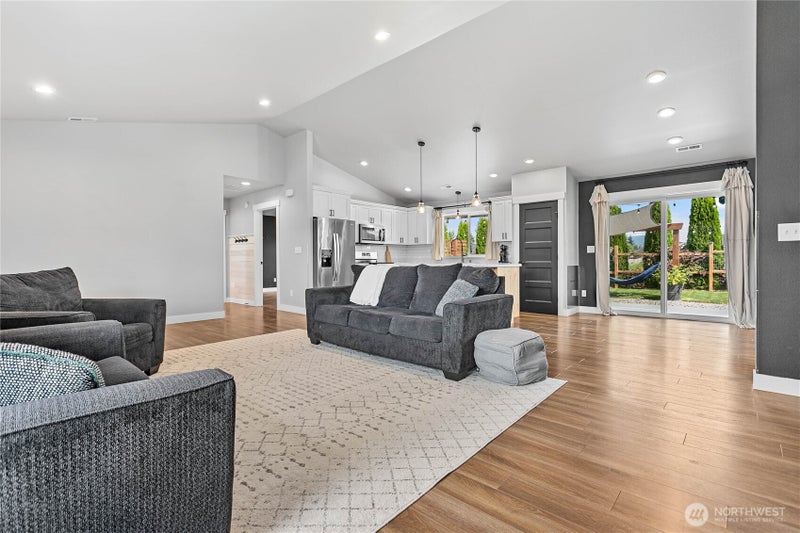 119 Cornerstone Drive