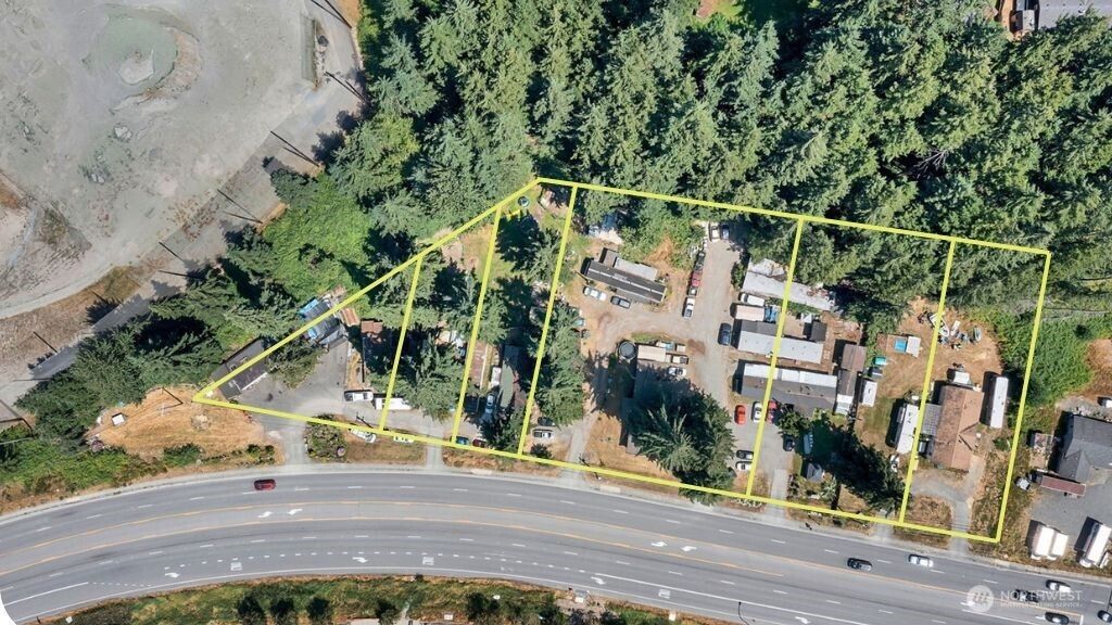 Photo of 823 128th Street SE, Everett, WA 98208 (MLS # 2518842)