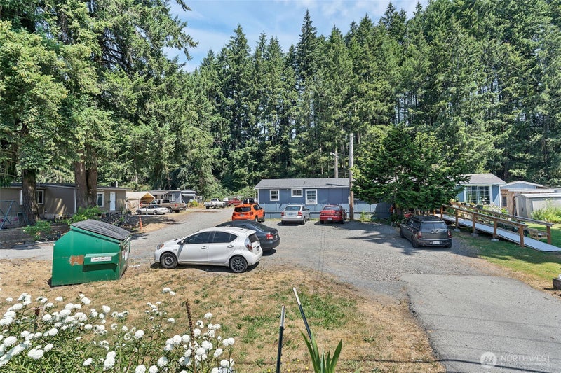 823 128th Street SE