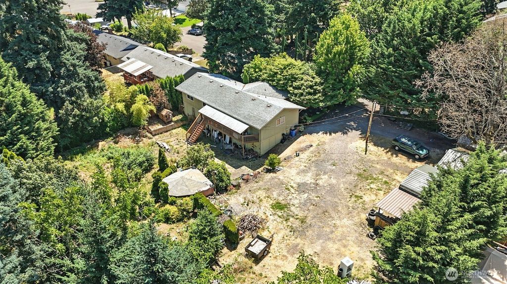 Photo of 9602 NE 64th Street, Vancouver, WA 98662 (MLS # 2500113)