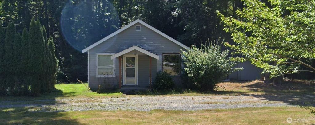 Photo of 16332 Engebretsen Road, Granite Falls, WA 98252 (MLS # 2456920)