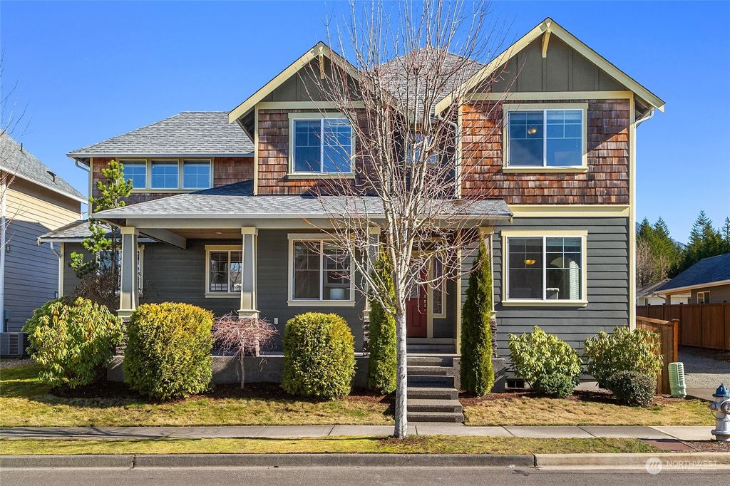 Photo of 1690 Eagles Nest Place SE, North Bend, WA 98045 (MLS # 2204440)