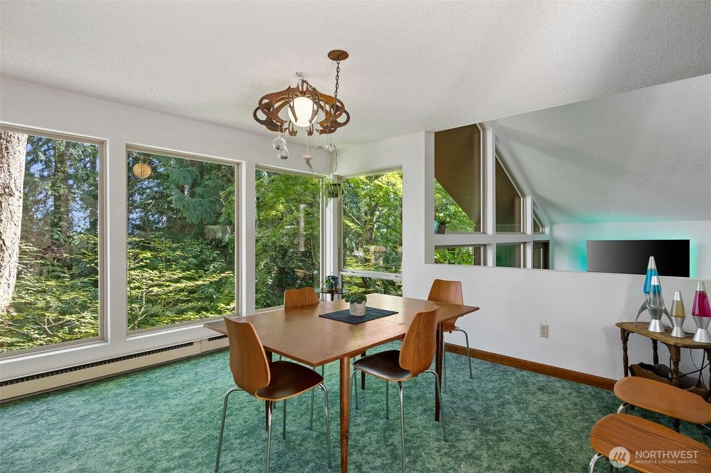 Photo of 3068 169th Avenue NE, Bellevue, WA 98008 (MLS # 2520034)
