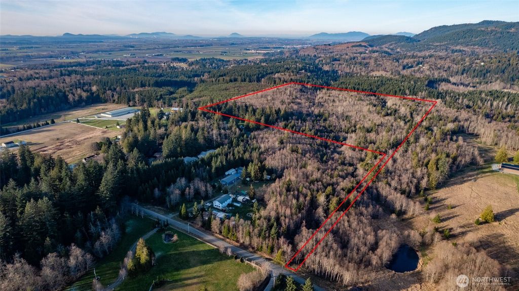 Photo of 0 Tyee Road, Mount Vernon, WA 98274 (MLS # 2478185)