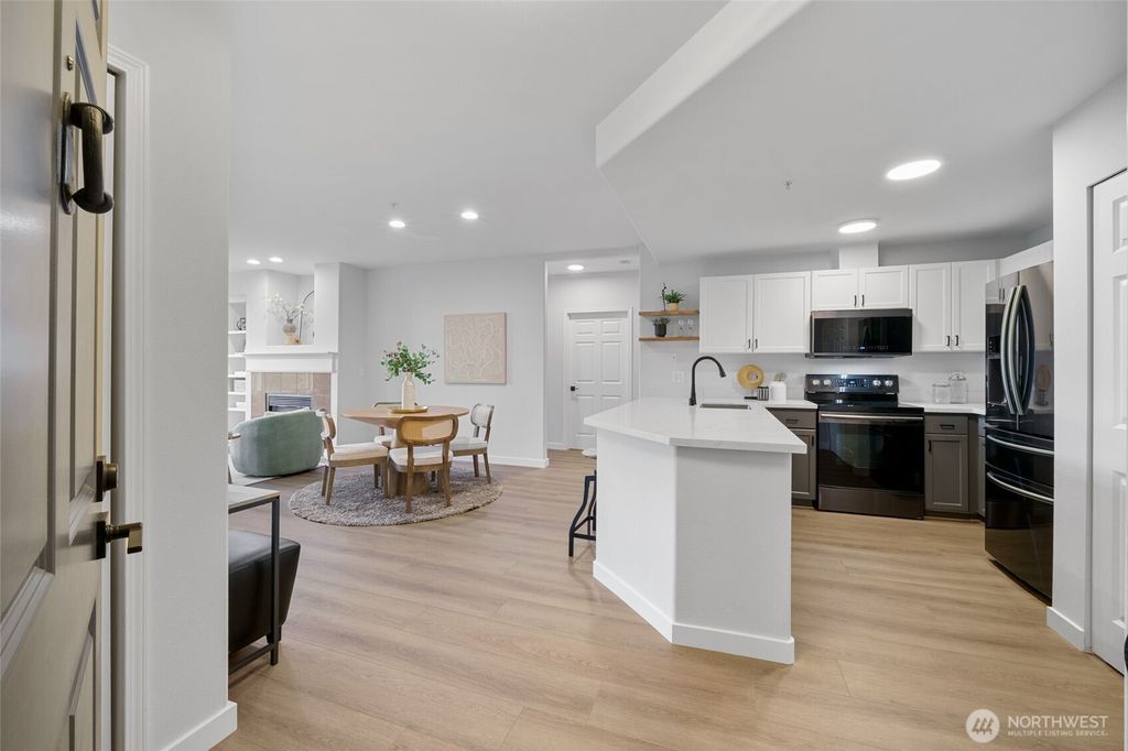 Photo of 3221 SW Avalon Way #207, Seattle, WA 98126 (MLS # 2449322)