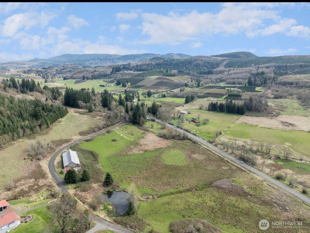 Photo of 284 JARVIS Road, Mossyrock, WA 98564 (MLS # 2502162)