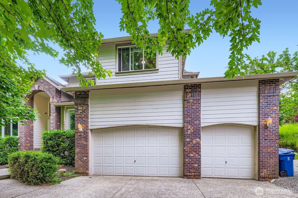 Photo of 12733 185th Way SE, Renton, WA 98059 (MLS # 2422717)