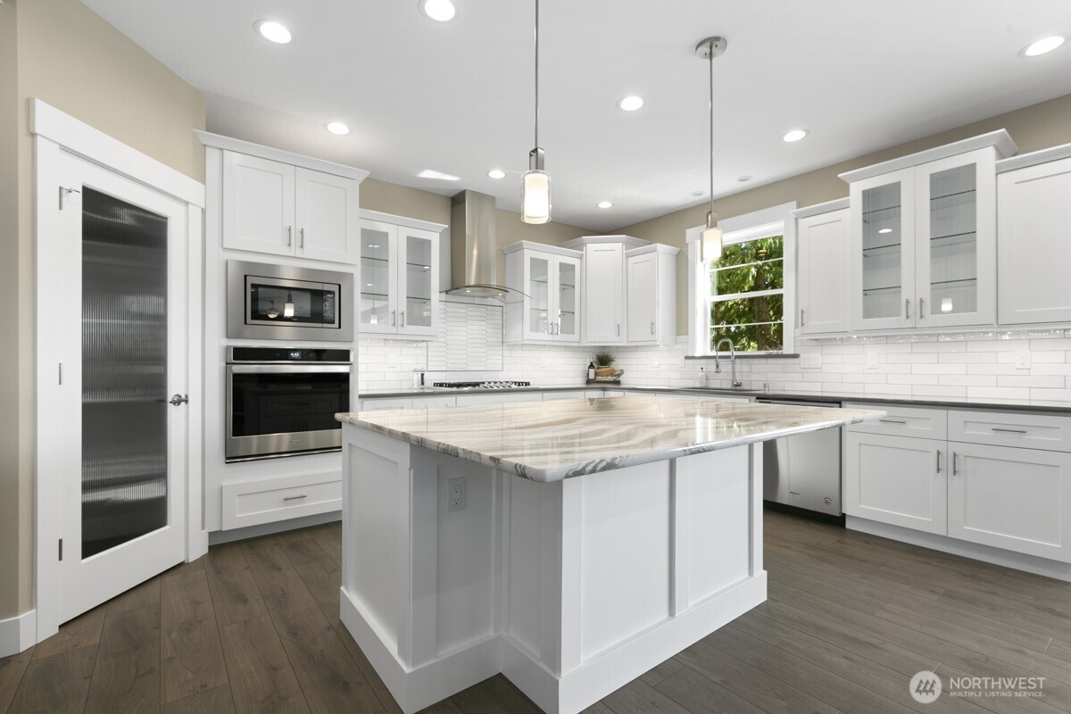 4750 Lost Creek Lane