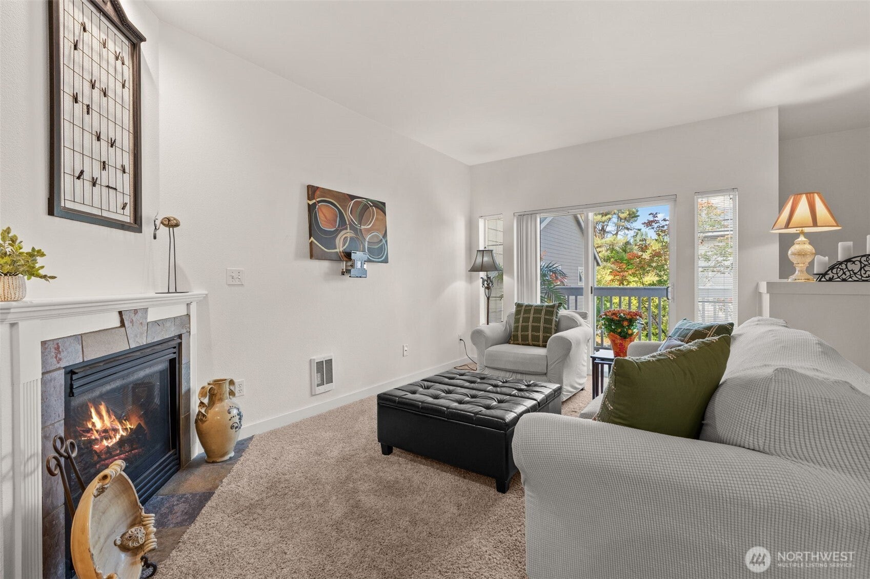 9700 Ravenna Avenue NE 11