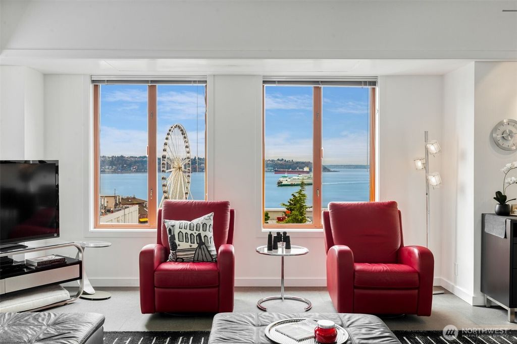 Photo of 98 Union Street #206, Seattle, WA 98101 (MLS # 2512596)