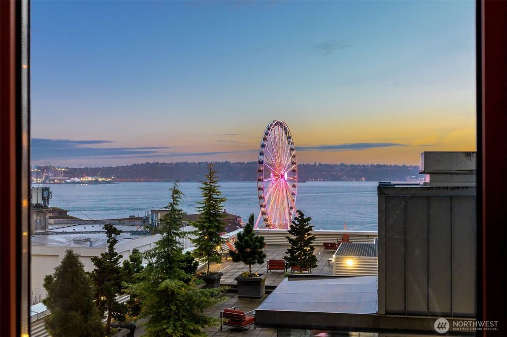 Photo of 98 Union Street #206, Seattle, WA 98101 (MLS # 2512596)