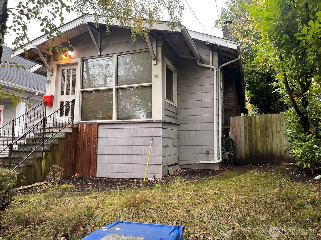 Photo of 1612 N 50th Street, Seattle, WA 98103 (MLS # 2460651)