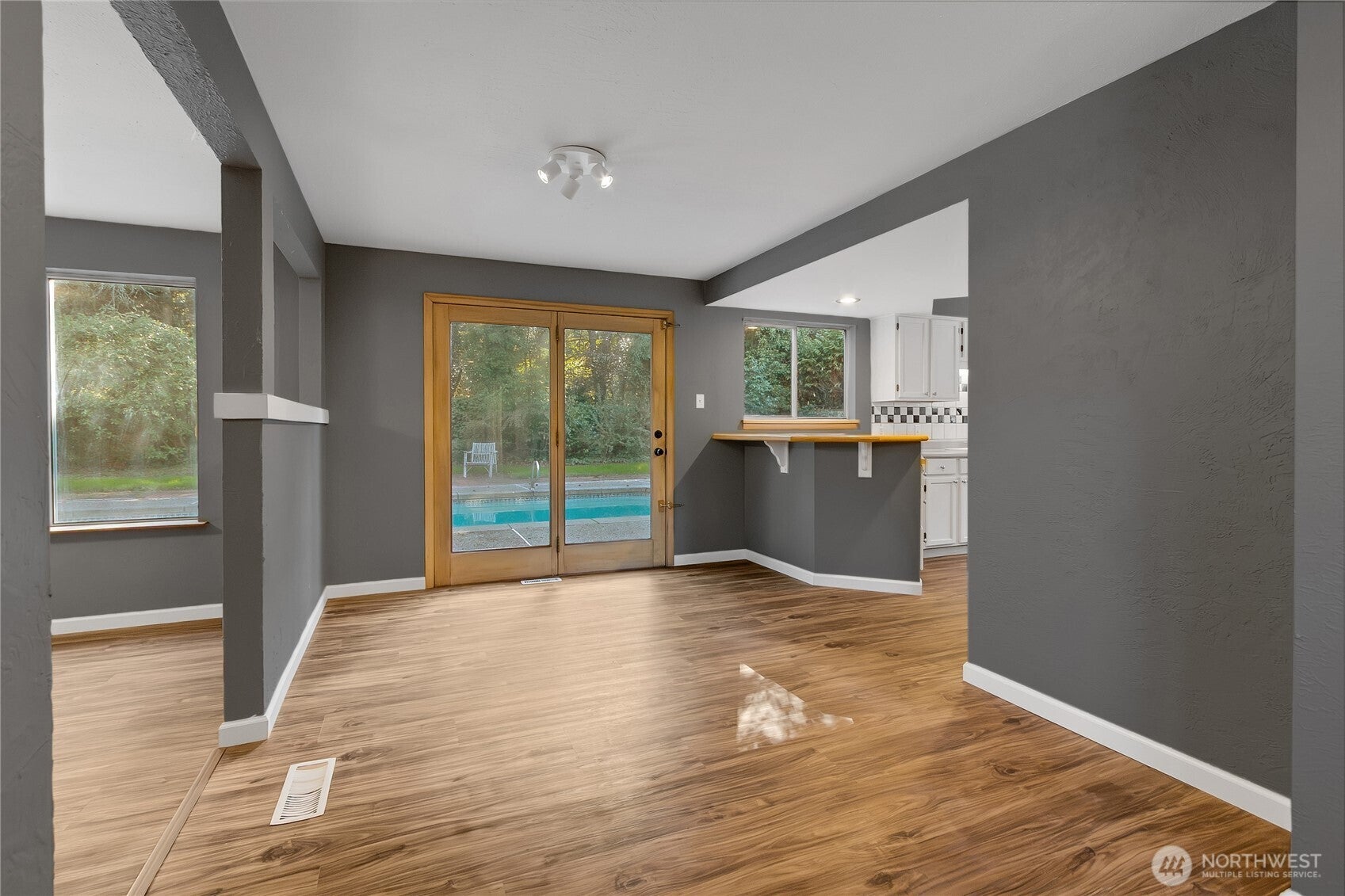 10904 Evergreen Terrace Lane SW