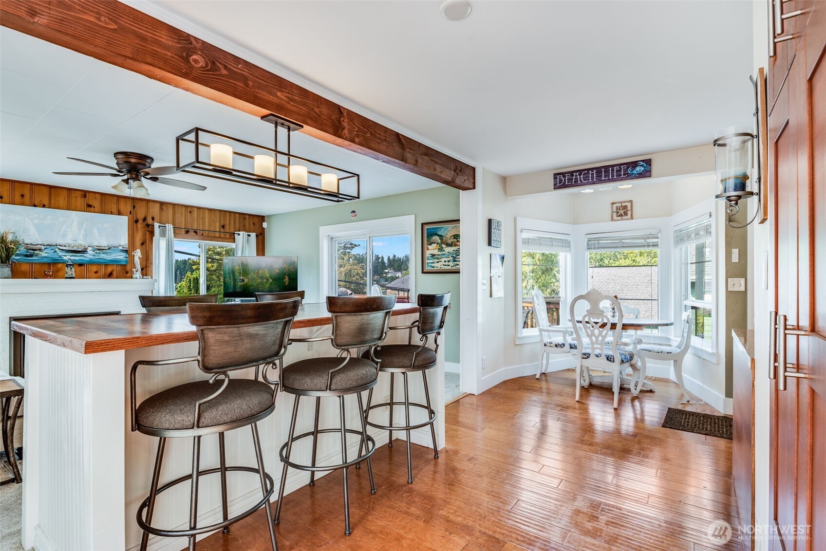 117 Lake Louise Drive SW