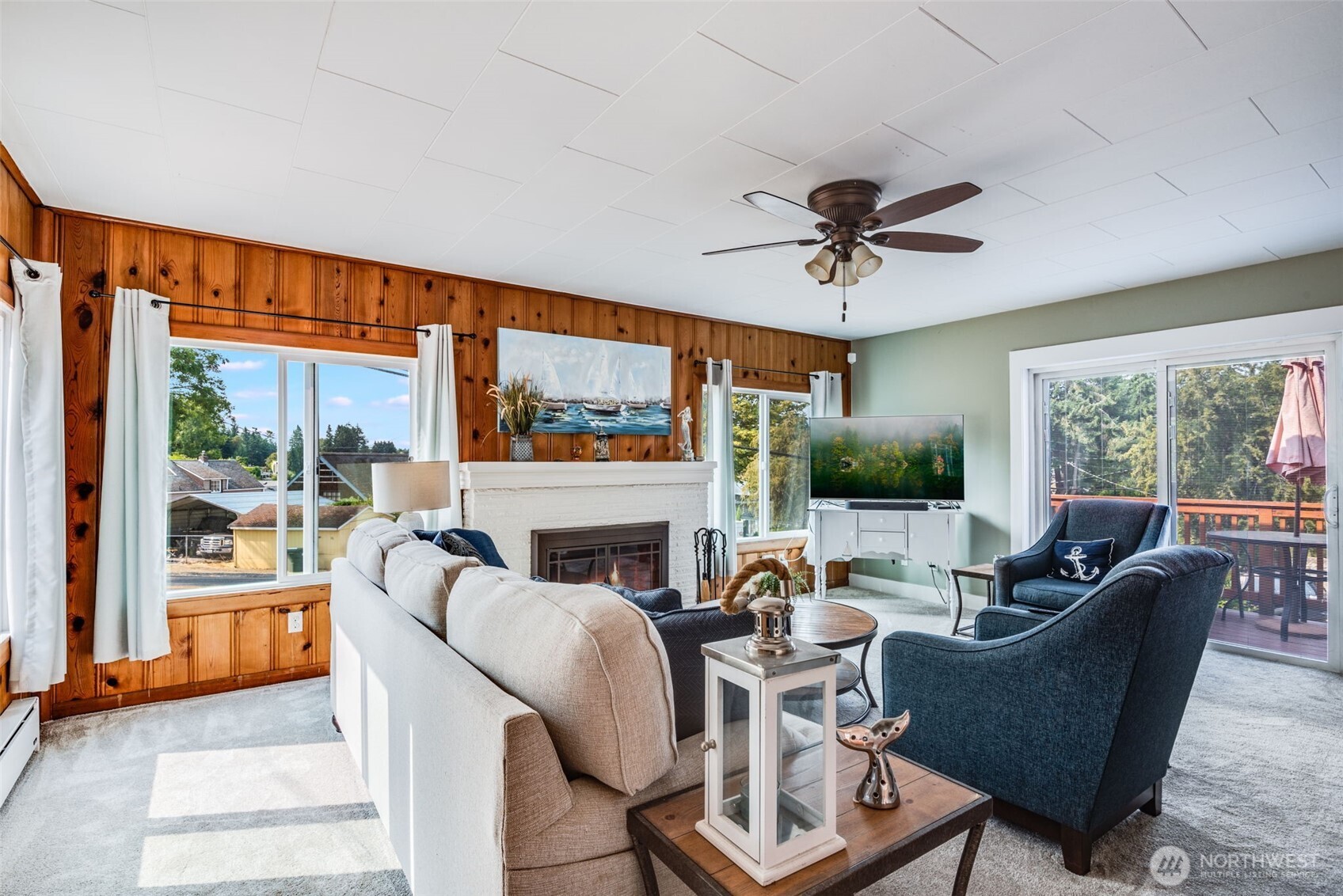 117 Lake Louise Drive SW