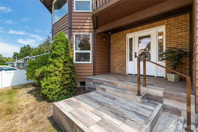6994 Helweg Lane