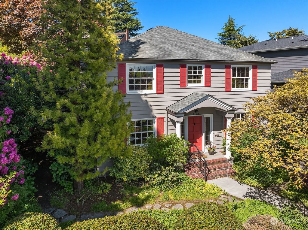 Photo of 5102 NE 42nd Street, Seattle, WA 98105 (MLS # 2244971)