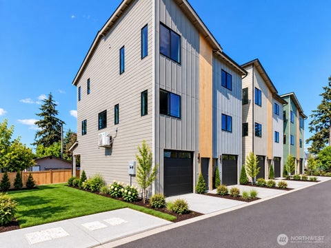Photo of 1717 S 17th Street #B, Tacoma, WA 98405 (MLS # 2585961)