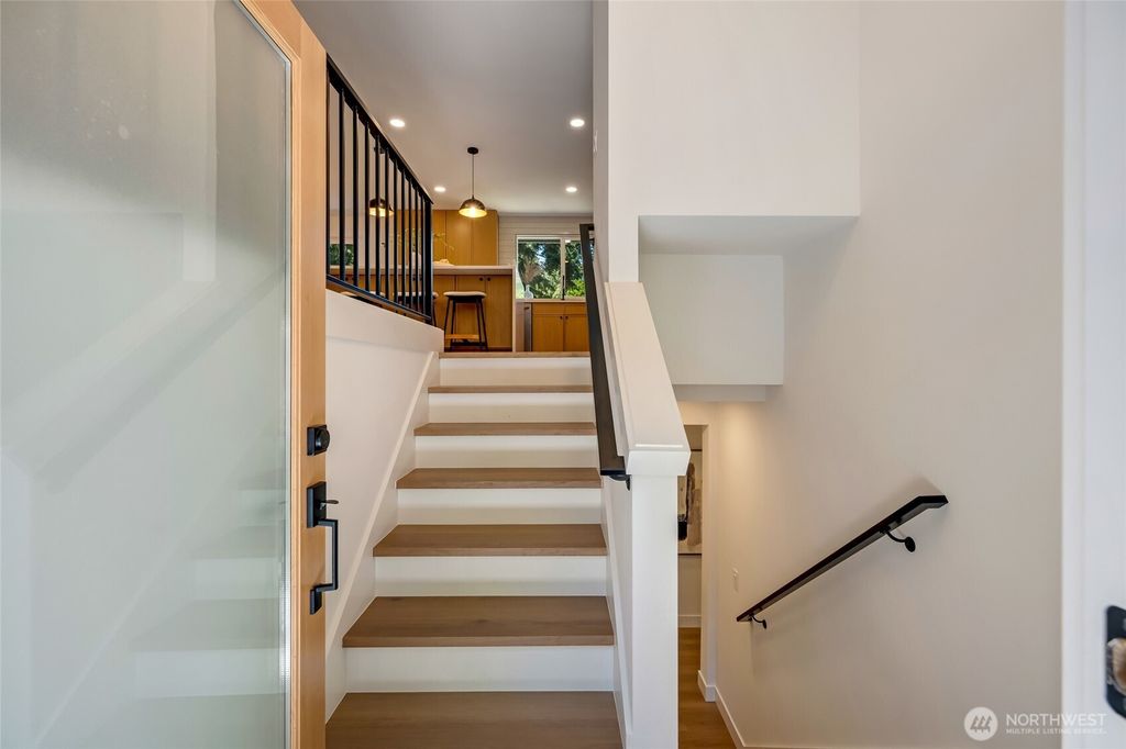 Photo of 20126 81st Avenue W, Edmonds, WA 98026 (MLS # 2391260)
