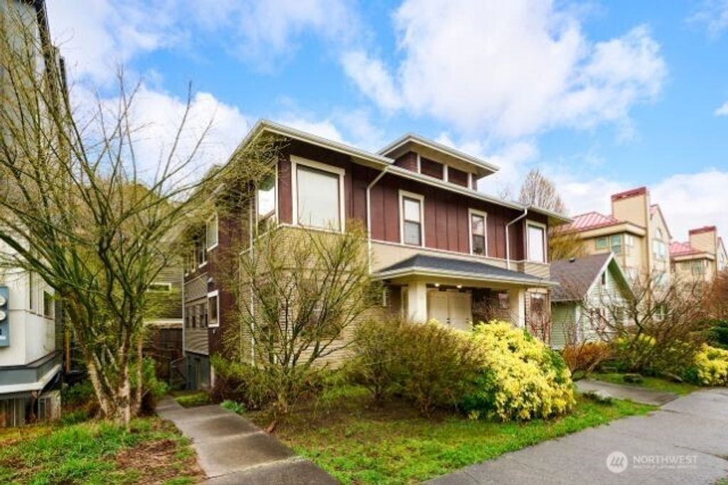 Photo of 554 Prospect Street, Seattle, WA 98109 (MLS # 2380847)