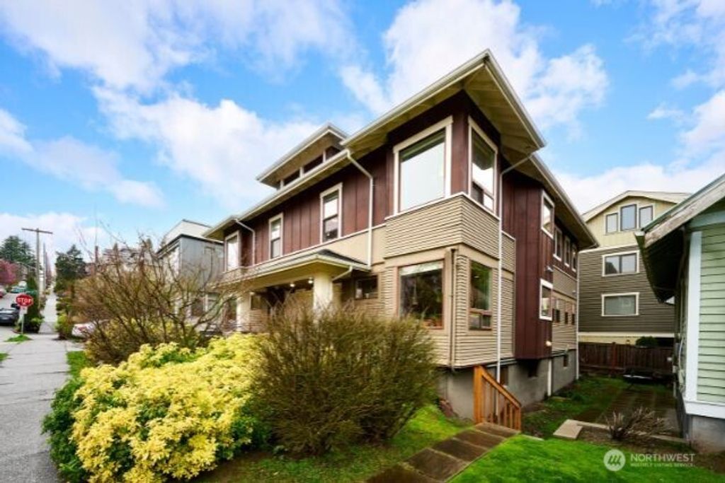Photo of 554 Prospect Street, Seattle, WA 98109 (MLS # 2380847)