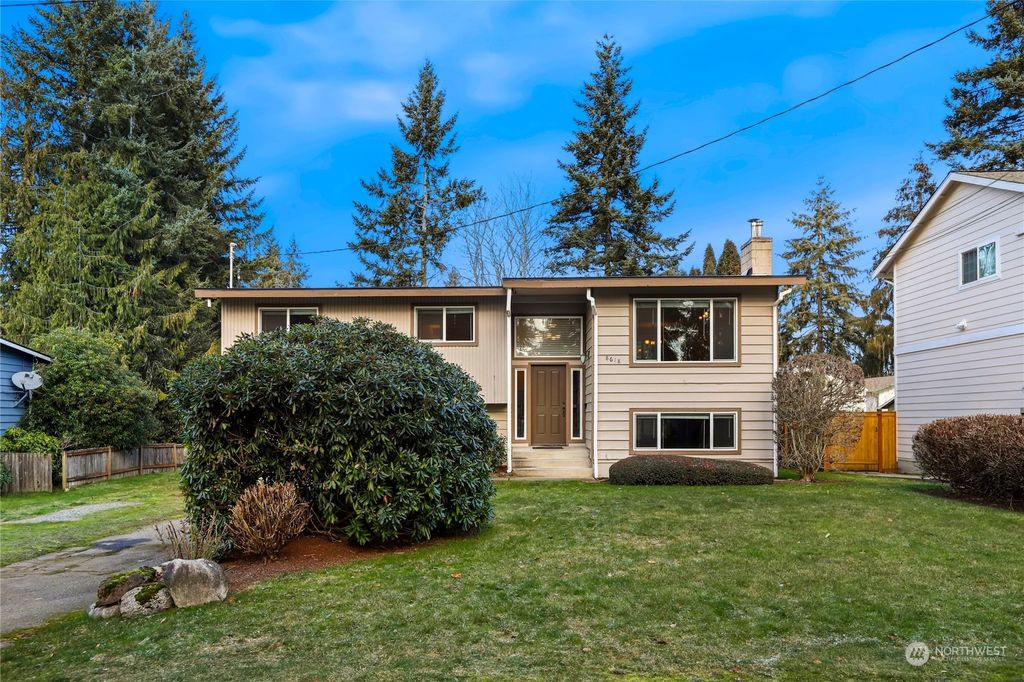 Photo of 8618 NE 137th Street, Kirkland, WA 98034 (MLS # 2191375)
