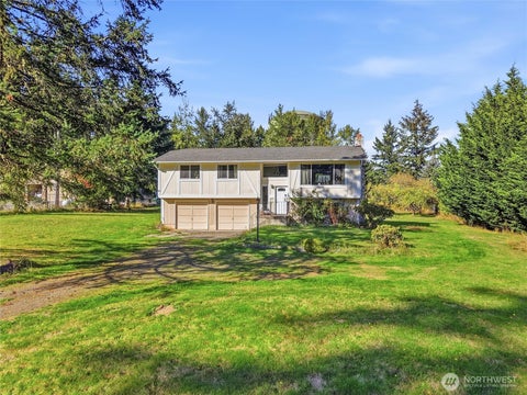 Photo of 9721 194th Street E, Graham, WA 98338 (MLS # 2592128)