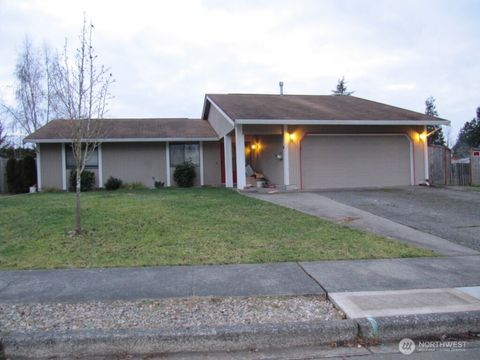 Photo of 2804 12th Street SE, Puyallup, WA 98374 (MLS # 2466184)