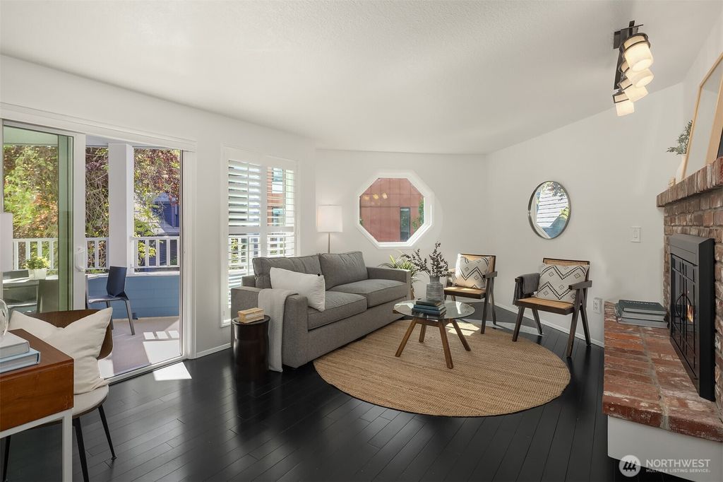 Photo of 303 13th Avenue E #202, Seattle, WA 98102 (MLS # 2370168)