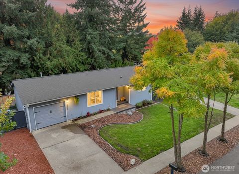 Photo of 1717 14th Avenue SE, Olympia, WA 98501 (MLS # 2446336)