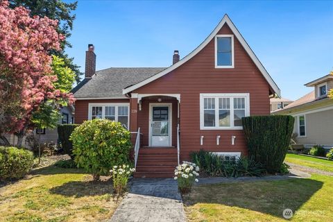Photo of 228 4th Avenue N, Edmonds, WA 98020 (MLS # 2552478)