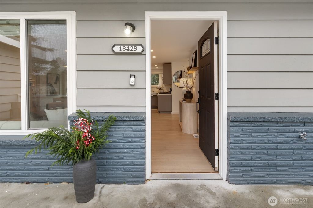 Photo of 18428 66th Avenue W, Lynnwood, WA 98037 (MLS # 2460603)